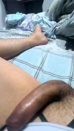 leon85a webcam model stream image