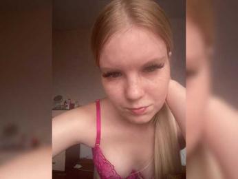 Amelia2004 webcam model stream image