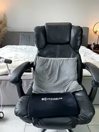 DimitriSullivan_ webcam model stream image