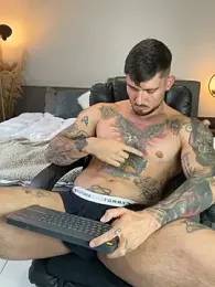 DimitriSullivan_ webcam model stream image