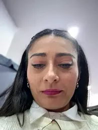 _Bella-Office1 webcam model stream image