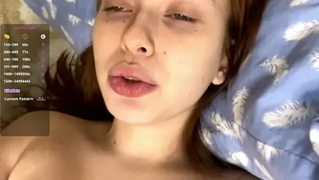 CharlynDini webcam model stream image