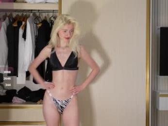 yournaughtymiss webcam model stream image