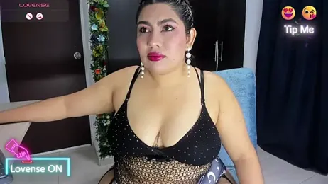 ElikoLanny_ webcam model stream image