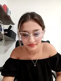 Ary-18 webcam model stream image