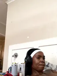 LuciousLips96 webcam model stream image