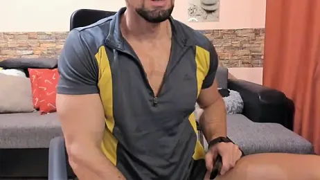 HotHunkTrainer webcam model stream image