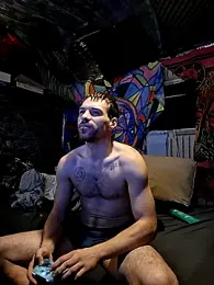 YourAddicted2 webcam model stream image