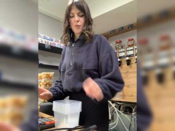 Yummypopka webcam model stream image