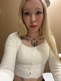 babydolll webcam stripchat model stream image