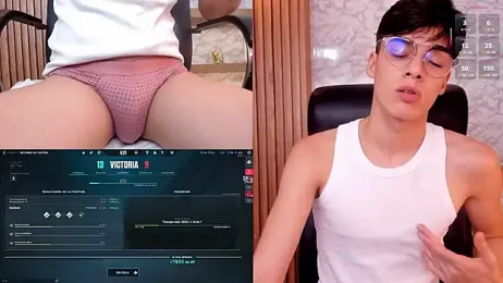 Gerony_ webcam model stream image