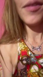 Denuu webcam cam4 model stream image