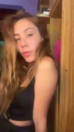 Denuu webcam model stream image