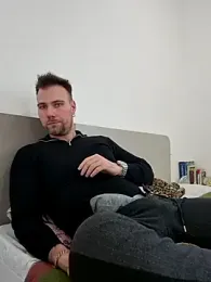 mrlyuis webcam model stream image