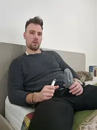 mrlyuis webcam model stream image