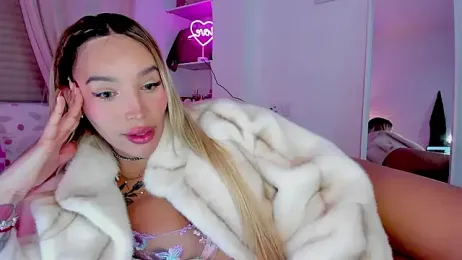 _viioletweekend_ webcam model stream image