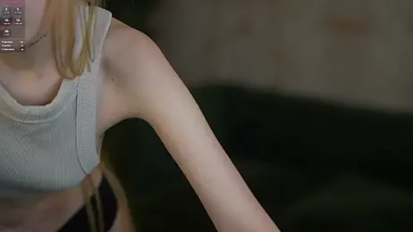 Luchi_Sun webcam model stream image