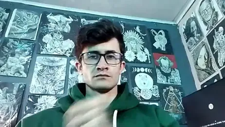 Loggan_donnelly webcam model stream image