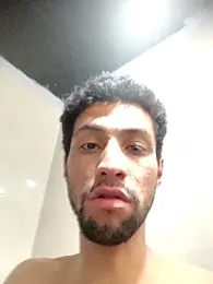 AlejandreBy webcam model stream image