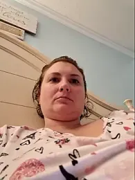 MilfyMrsRobinson webcam model stream image