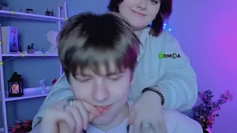 lika_pop webcam model stream image