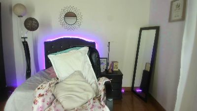 Lia_baby webcam model stream image