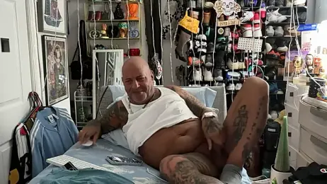 lovetatts64 webcam model stream image