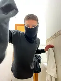 petiteyanel webcam model stream image