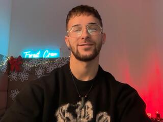 Forest Nichols webcam model stream image