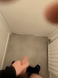 Aslaan34 webcam model stream image