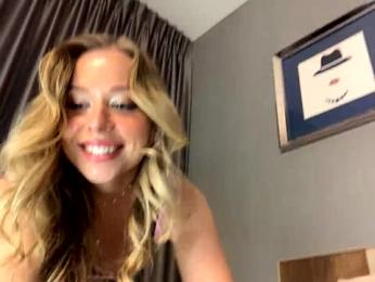 SashaJade_ webcam model stream image