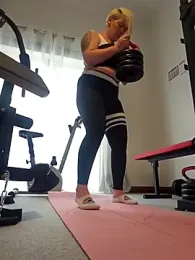 PinkTheHawk webcam model stream image