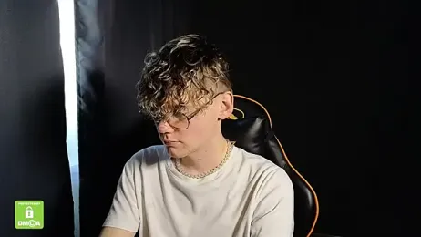 Keytaro webcam model stream image