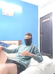 Forest_lover24 webcam model stream image