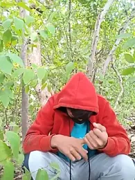 Forest_lover24 webcam model stream image