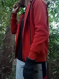 Forest_lover24 webcam model stream image