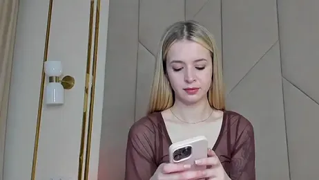 Touch_me webcam model stream image