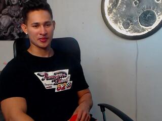 Benjamin Cooperk webcam flirt4free model stream image