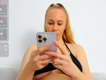 glowing_blonde webcam model stream image