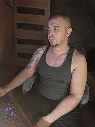 Foxyshaved webcam model stream image