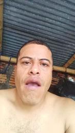 Jjhon32 webcam model stream image