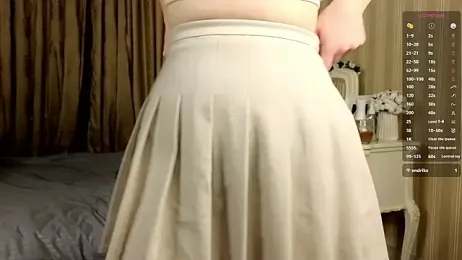 Juuulia_ webcam model stream image