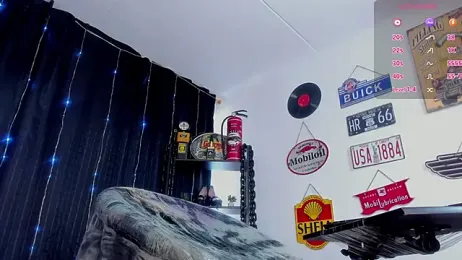 anuvyz_miller_ webcam model stream image