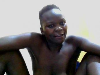 Sexylynn32 webcam bongacams model stream image