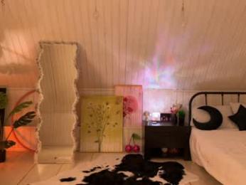 uwunikaa webcam model stream image