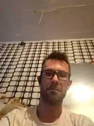 Mick8711 webcam model stream image