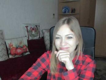 SilviaSweet webcam model stream image