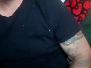 ilikehugeboobs361 webcam model stream image