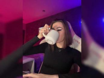 HotGirlEva webcam model stream image