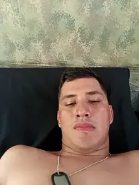 MonasticCanine webcam model stream image